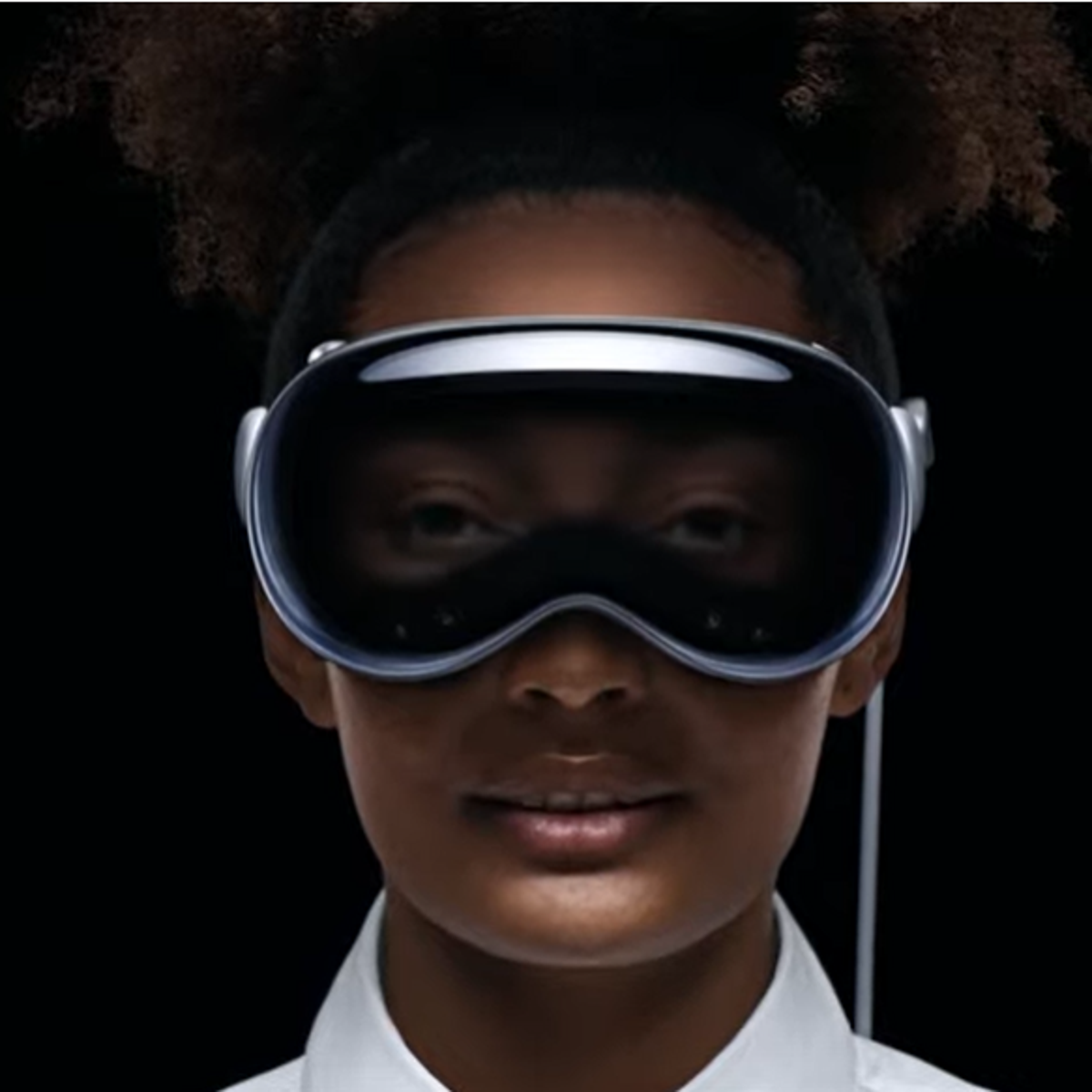 Apple goggles top price